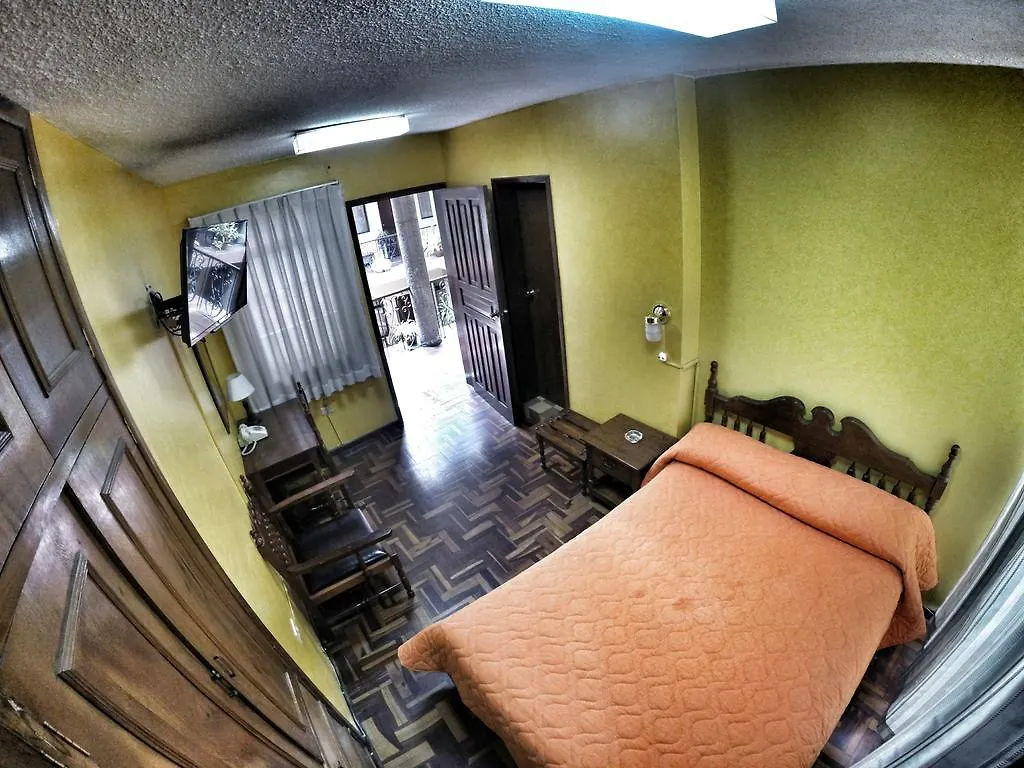 Hotel Viena Internacional Quito 3*,  Ecuador