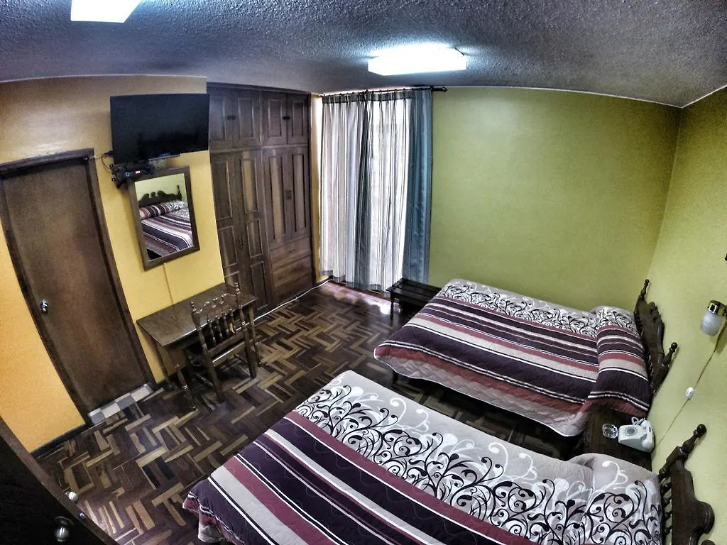 Hotel Viena Internacional Quito Ecuador